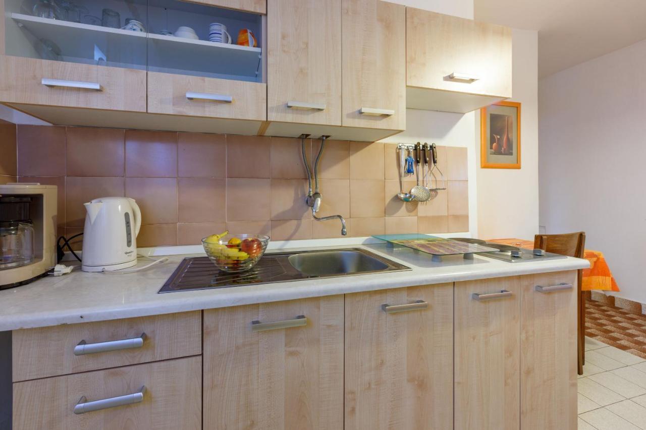 דראמליי Apartments Danica מראה חיצוני תמונה