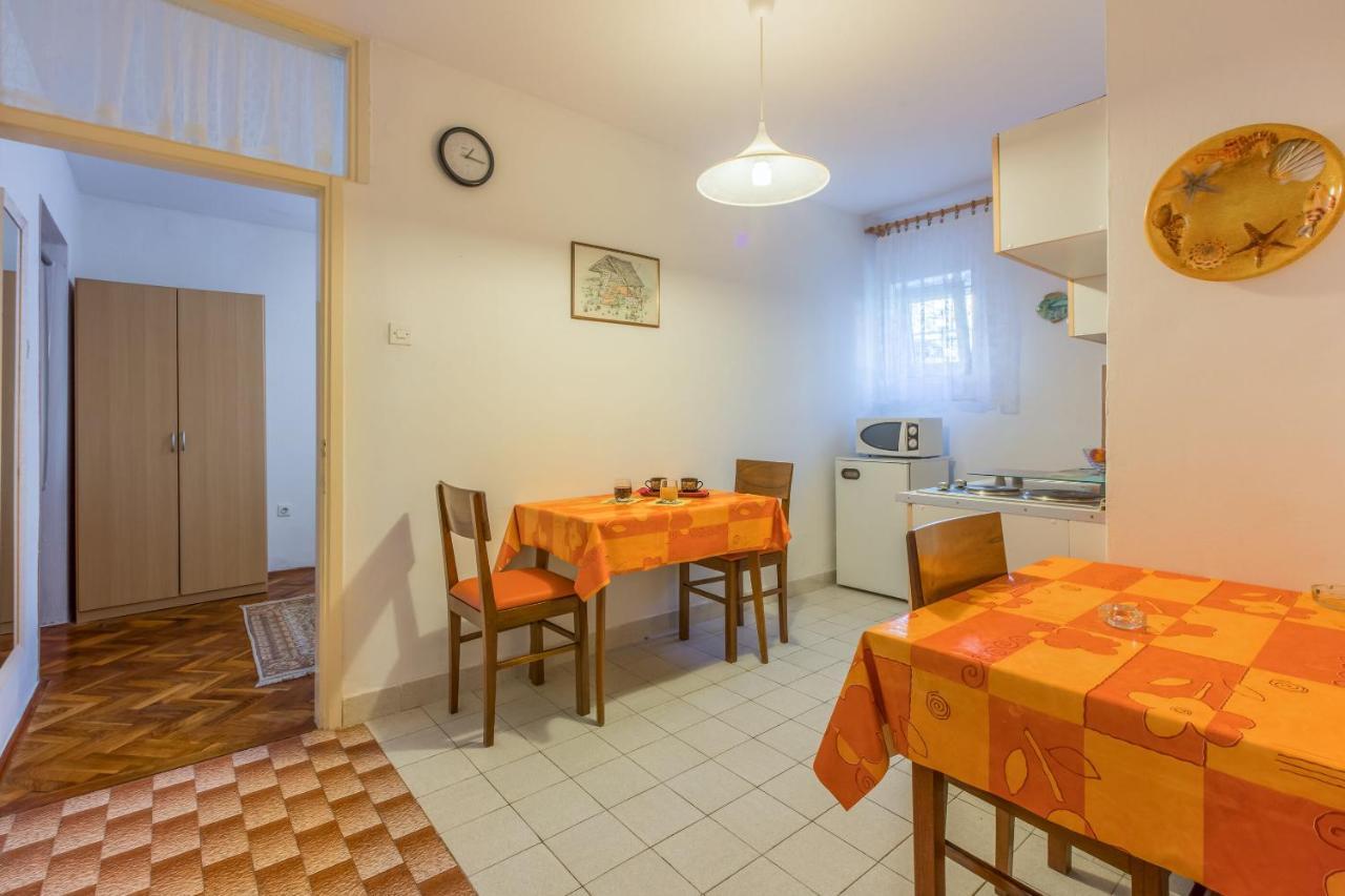 דראמליי Apartments Danica מראה חיצוני תמונה