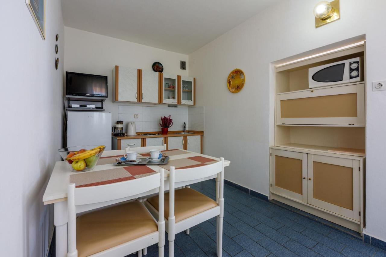 דראמליי Apartments Danica מראה חיצוני תמונה