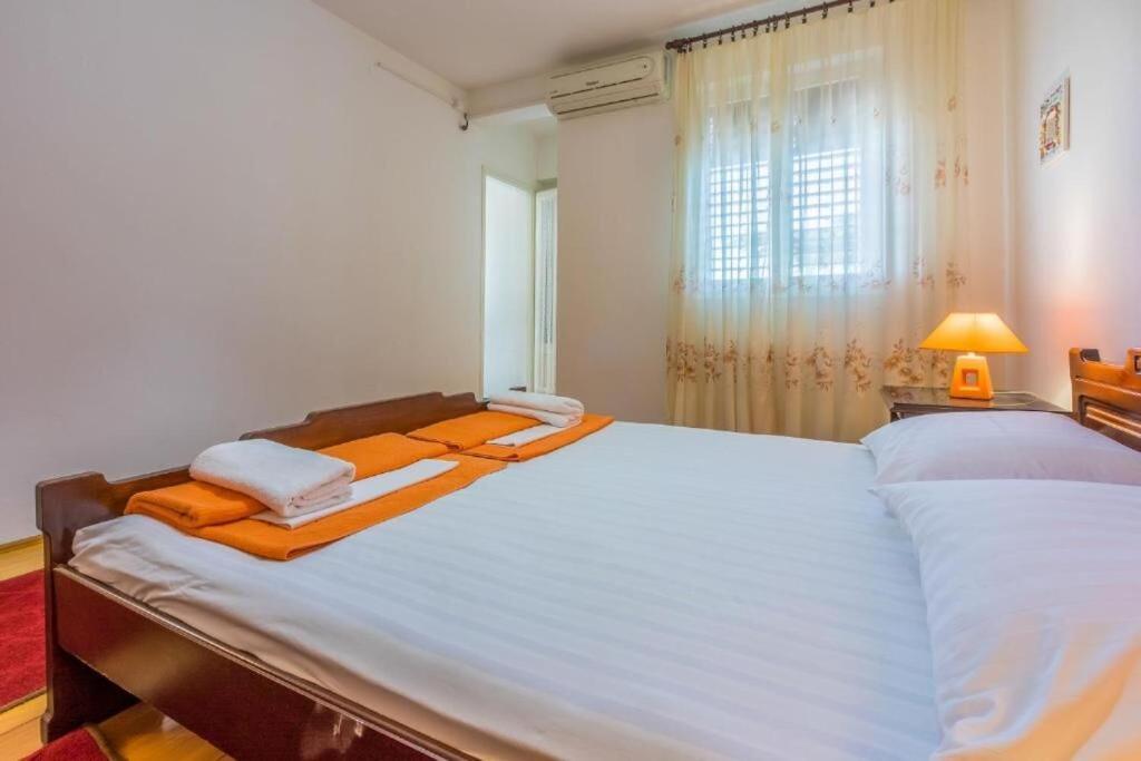 דראמליי Apartments Danica מראה חיצוני תמונה